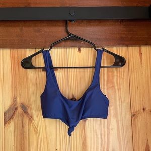 Navy Swim Top
Size: Small